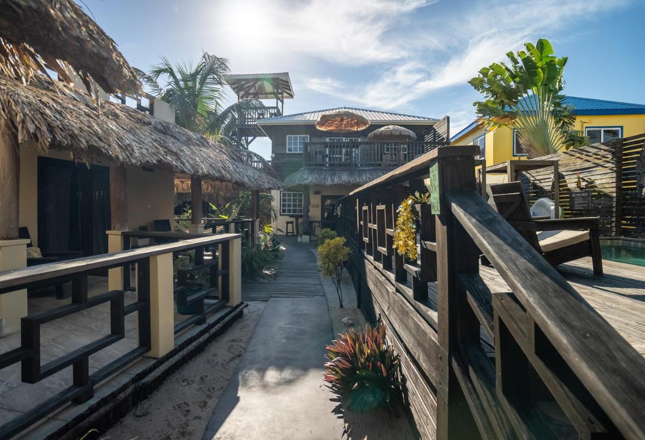 Caribbean Beach Cabanas Placencia Bagian luar foto